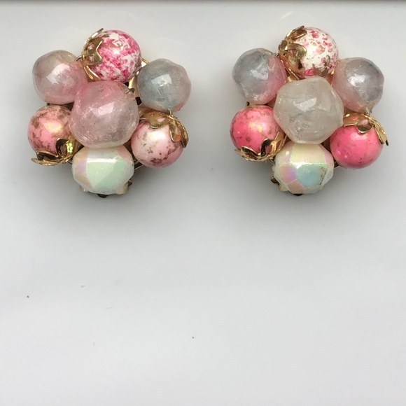 Vintage Mixed Bead Button Clip Earrings Pearl Pink Pastel with Gold Accents - Picture 12 of 12